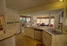 RedAwning San Francisco Avenue Holiday home